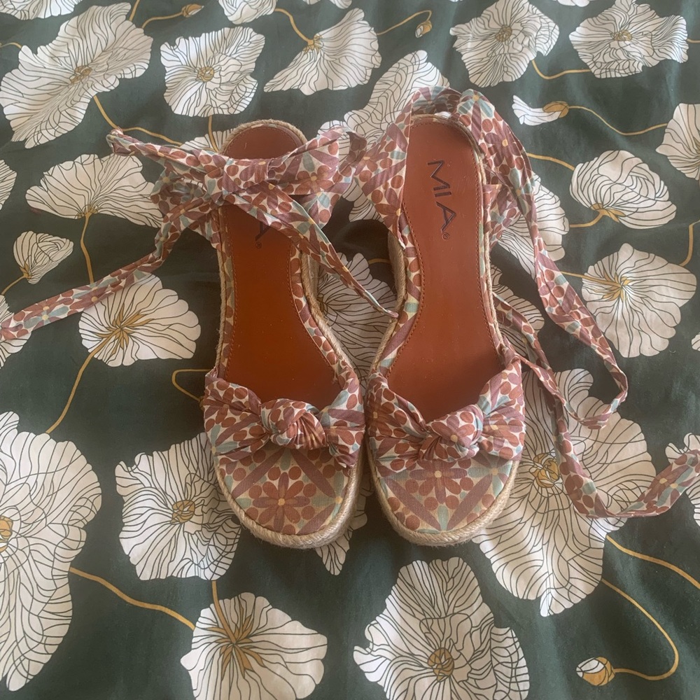 MIA Coquette Wrap Tie Platforms Espadrilles